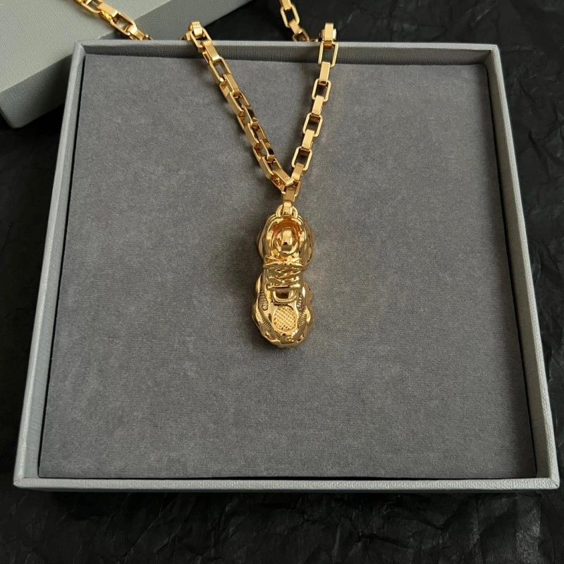 UrbanStyle Balenciaga Necklaces 215420