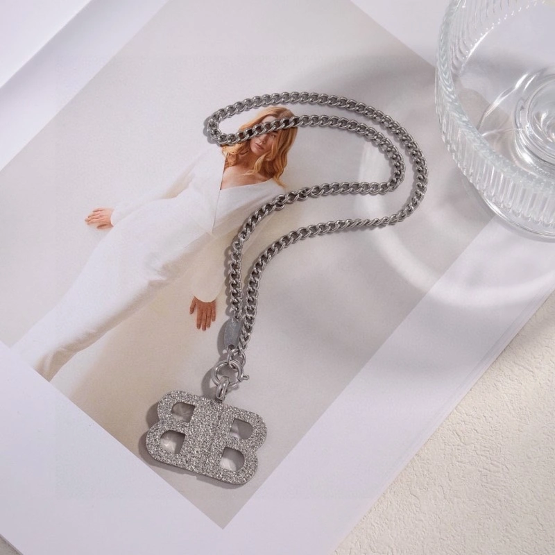 FashionForward Balenciaga Necklaces 215427
