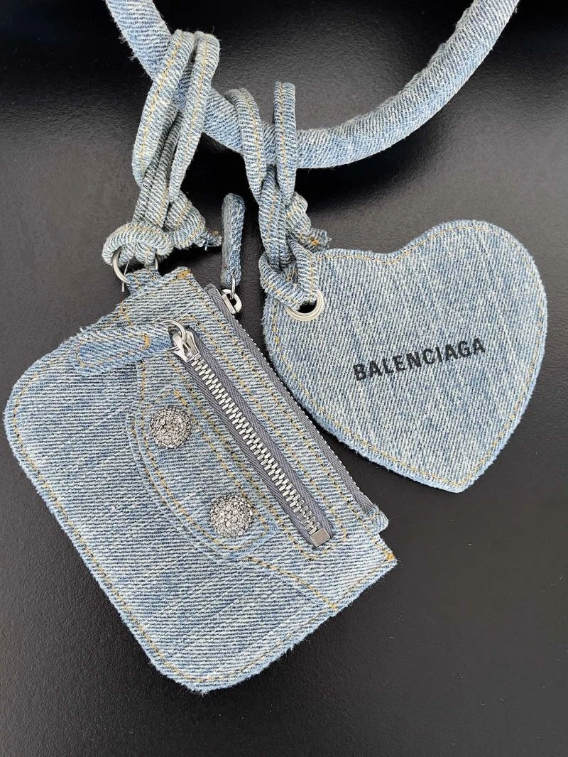 Balenciaga Neo Cagole Distressed Denim Motorcycle Bag UrbanStyle 72668