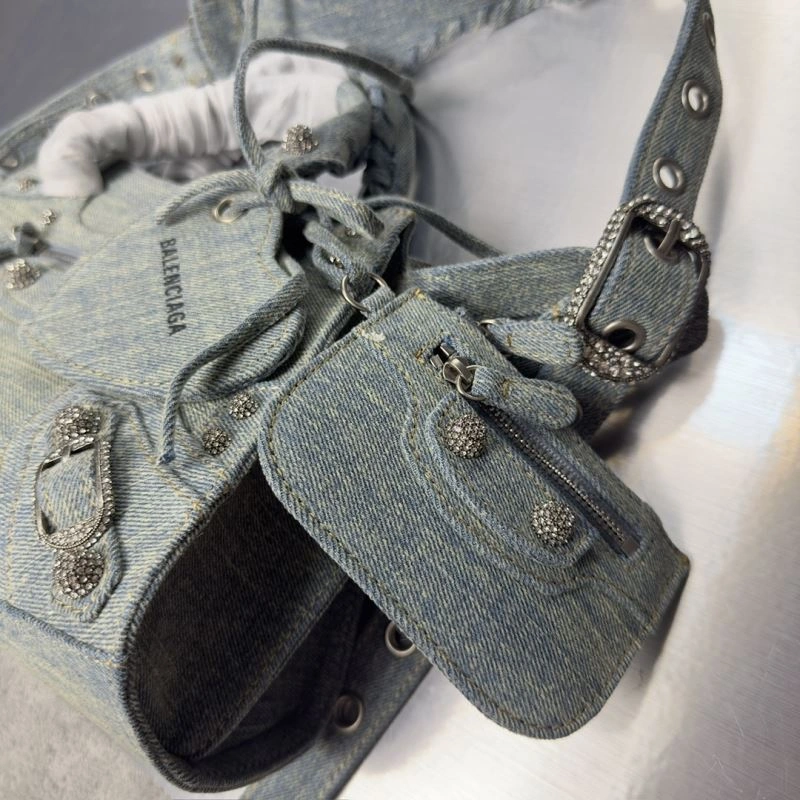 Effortless Balenciaga Neo Cagole Distressed Denim Motorcycle Bag 72677