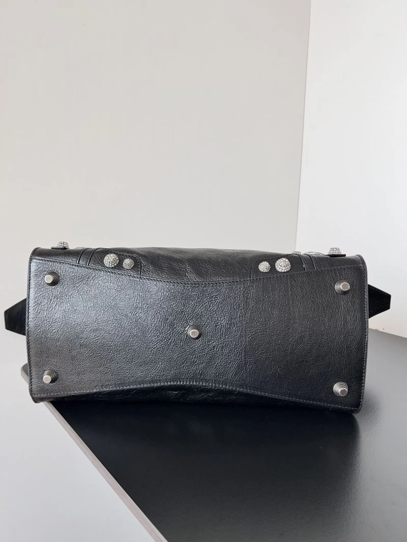 Balenciaga Neo Cagole Distressed Lambskin Motorcycle Bag with Heart Mirror UrbanStyle 66939