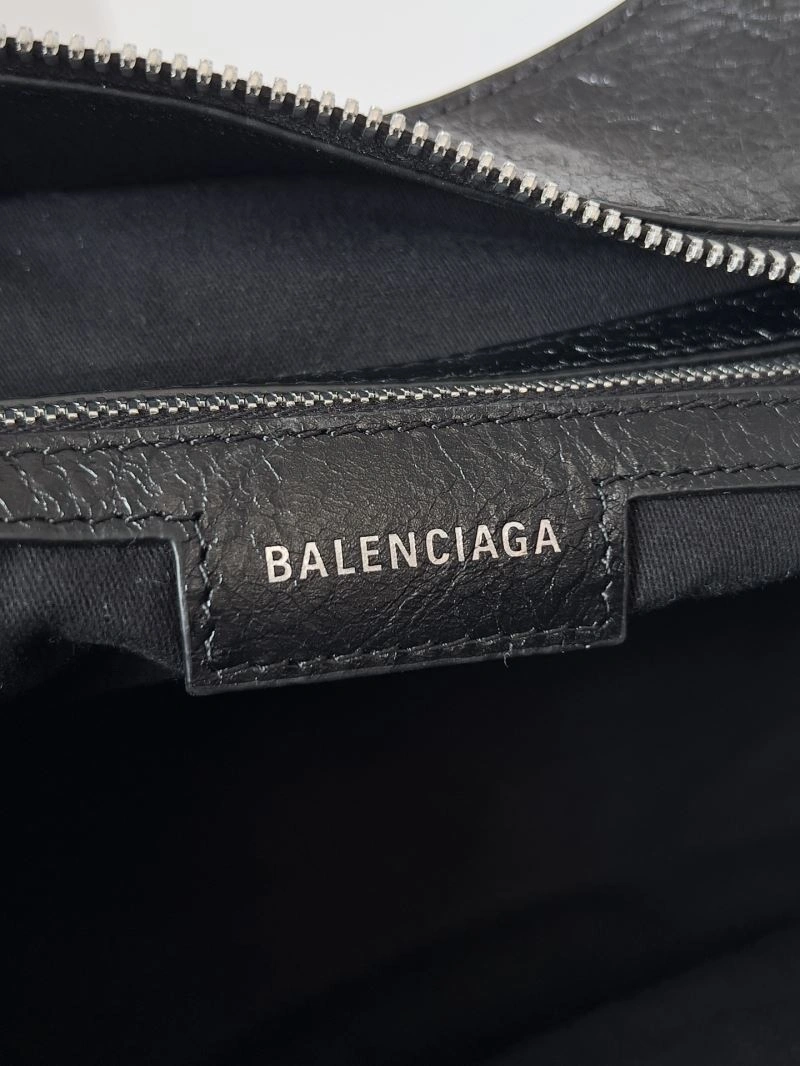 Balenciaga Neo Cagole Distressed Lambskin Motorcycle Bag with Heart Mirror UrbanStyle 66939