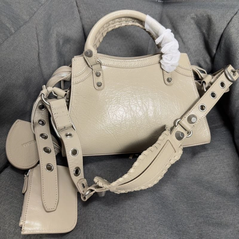 Balenciaga Neo Cagole Heart Mirror Milk Tea Bag -  Must-Have EasyMatch 78774