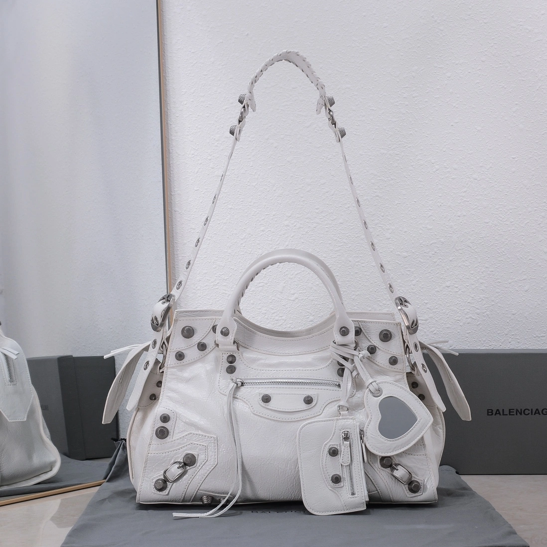 Balenciaga Neo Cagole Large White Motorcycle Bag Cozy 60991