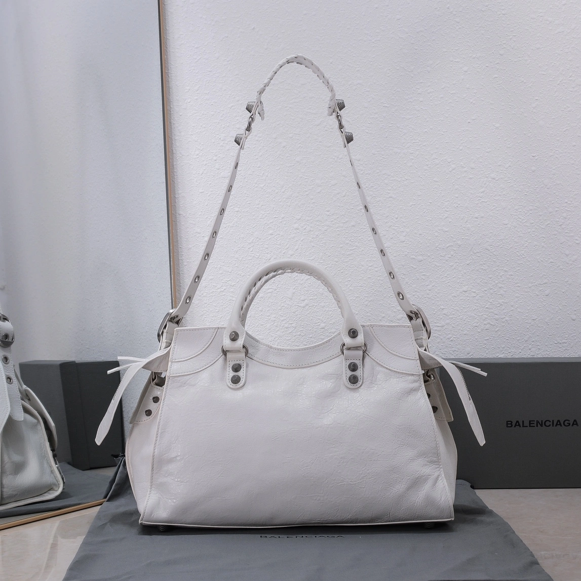 Balenciaga Neo Cagole Large White Motorcycle Bag Cozy 60991