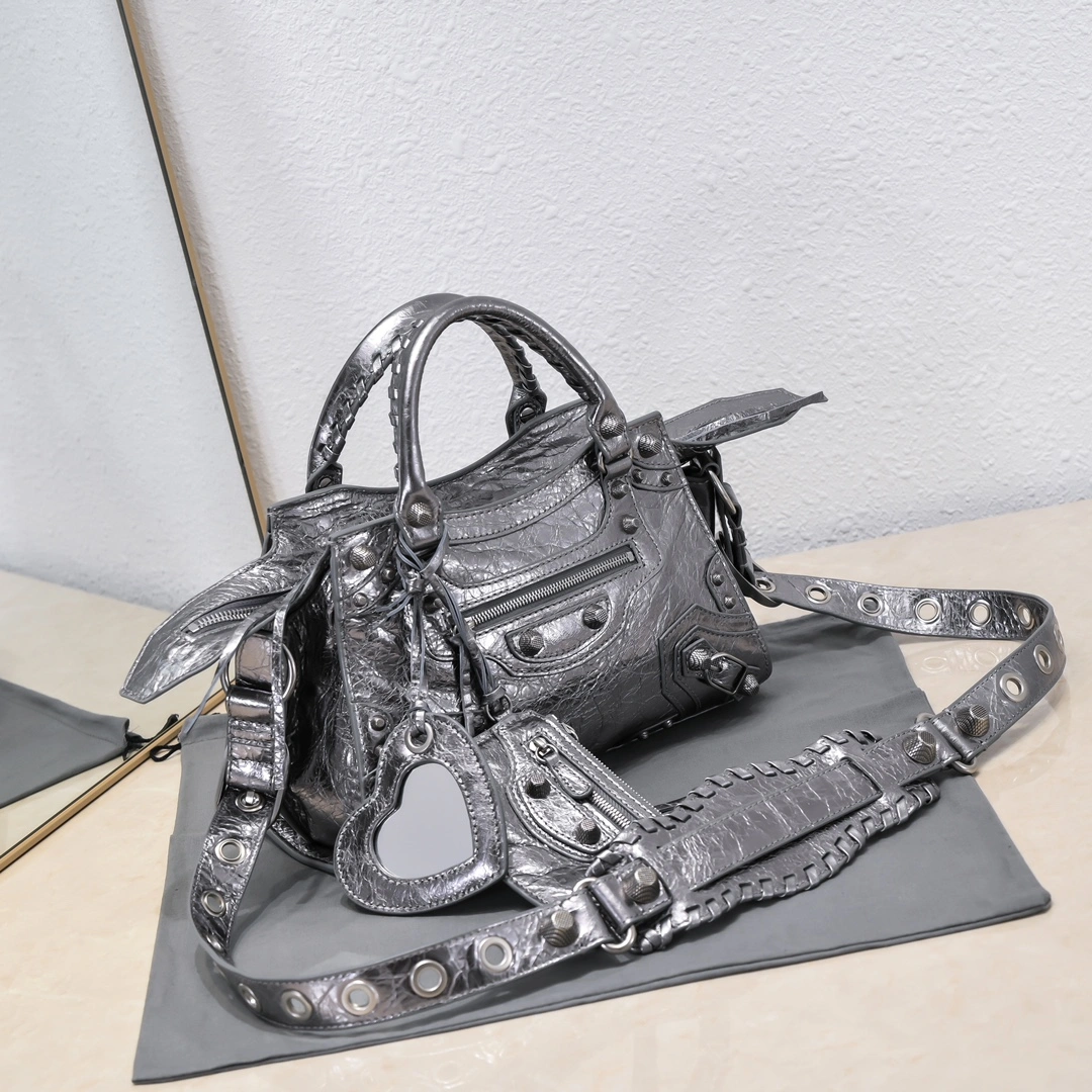 Comfortable Balenciaga Neo Cagole Silver Gray Heart Mirror Bag 60971