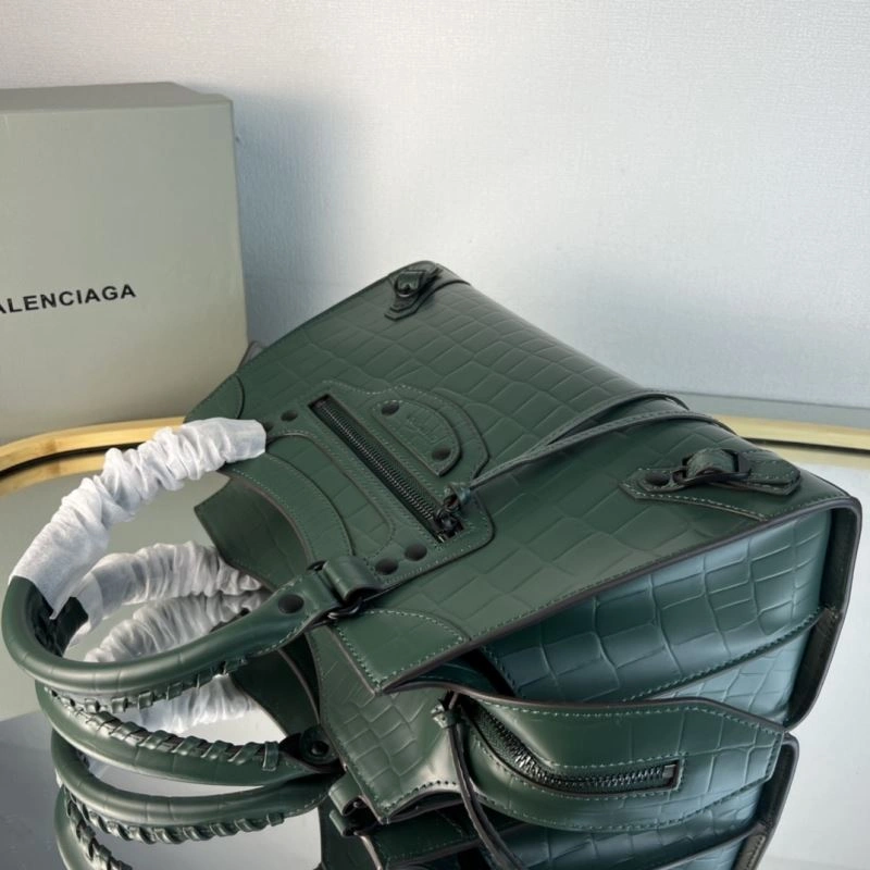 Balenciaga Neo  Motorcycle Bag - Luxury Versatility UrbanChic 78780