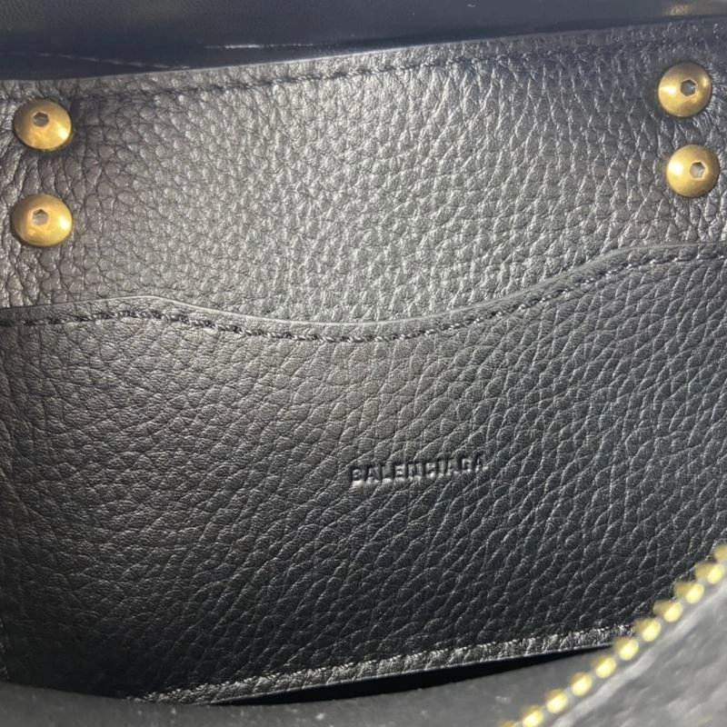 RelaxedFit Balenciaga Neo  Trapezoidal Motorcycle Bag 75342