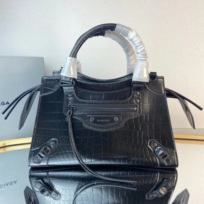 Balenciaga Neo  Trapezoidal Motorcycle Bag Trendsetting 75364