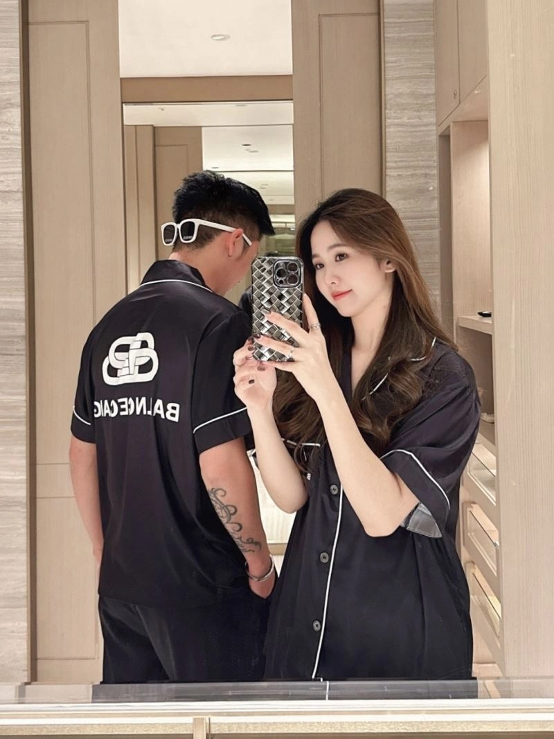 Balenciaga Nightwear Original 269073