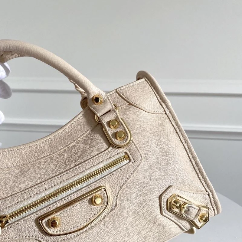 HighPerformance Balenciaga Off-White Goat Leather Motorcycle Bag with Studs 38302