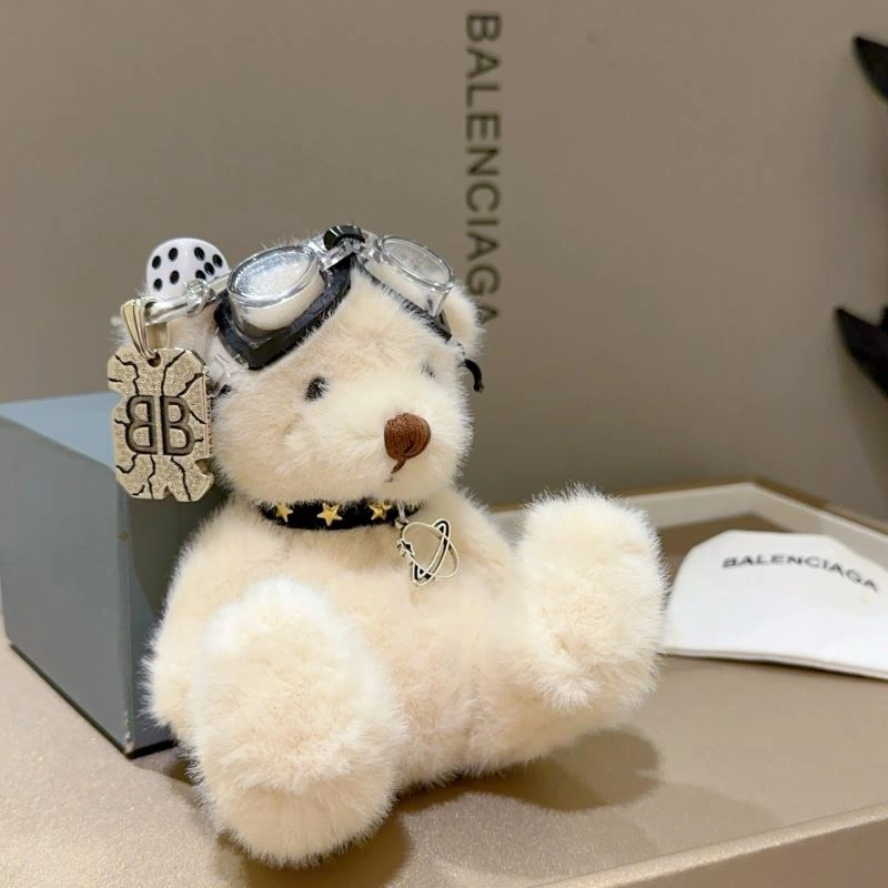 SunProtective Balenciaga Ornaments 269286