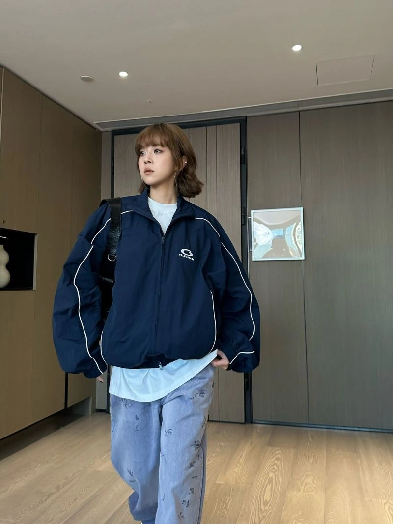 Affordable Balenciaga Outwear 98682