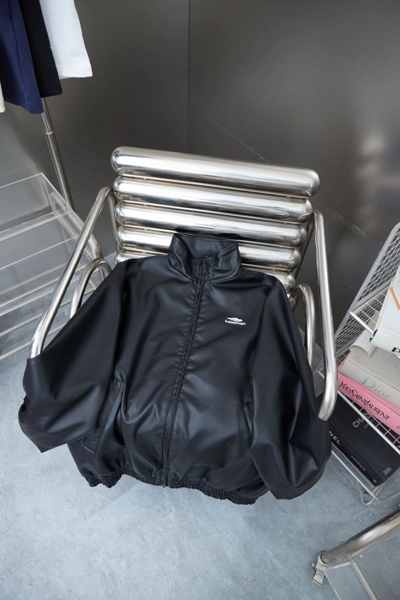Balenciaga Outwear TechFriendly 98681