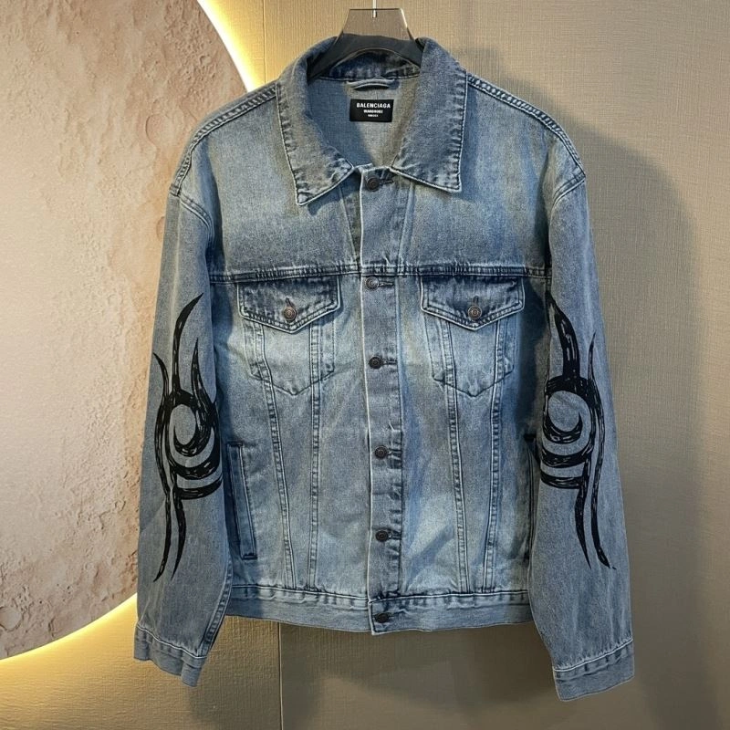 Balenciaga Outwear Stylish 98647