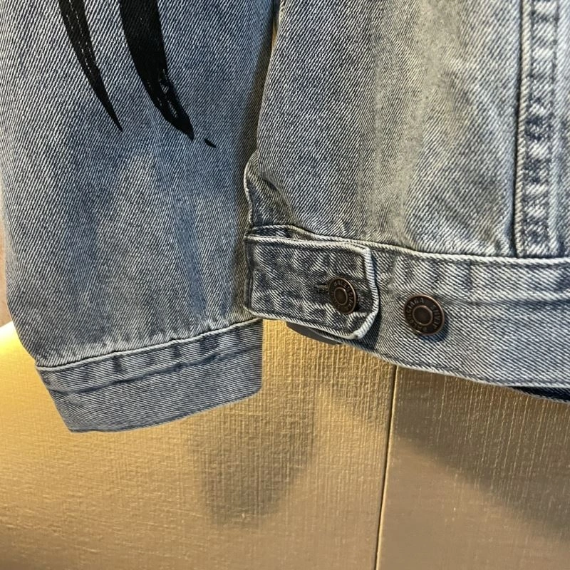 Balenciaga Outwear Stylish 98647