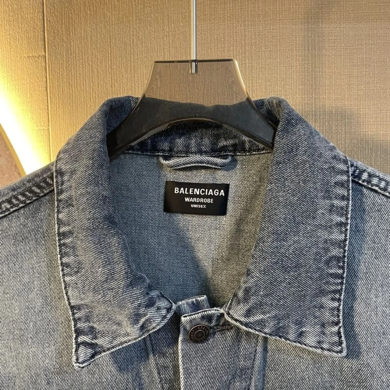 Balenciaga Outwear Stylish 98647