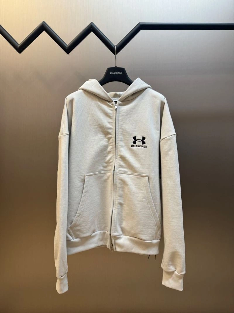 Stylish Balenciaga Outwear 98644