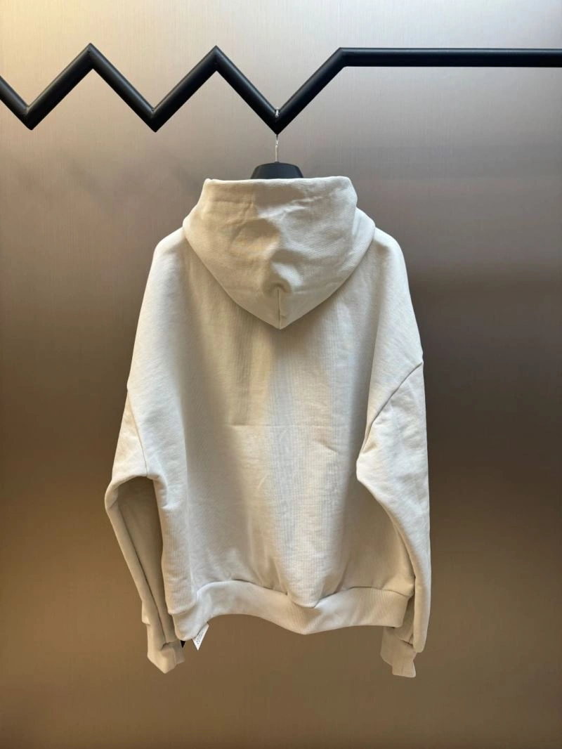 Stylish Balenciaga Outwear 98644