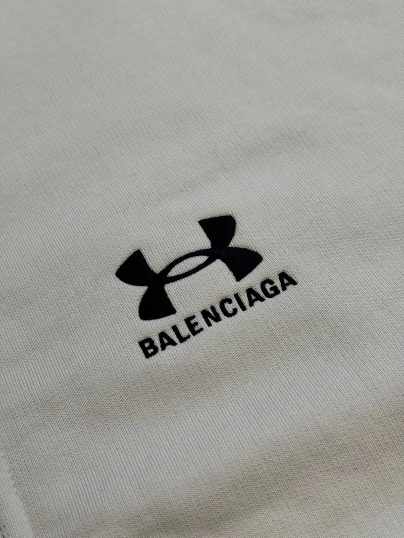 Stylish Balenciaga Outwear 98644