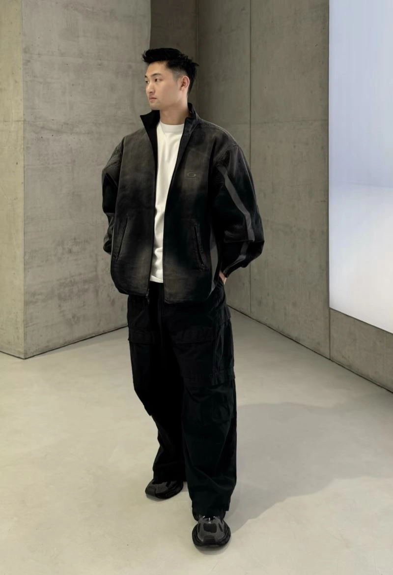 Balenciaga Outwear Affordable 98642