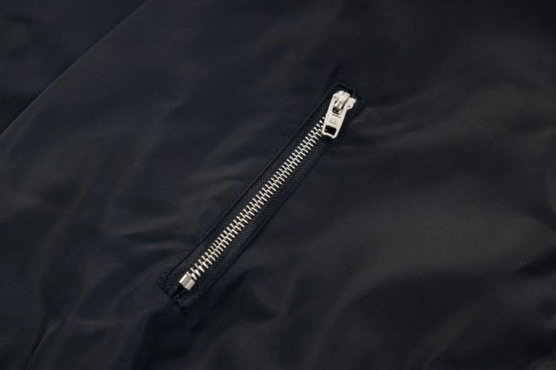 WellDesigned Balenciaga Outwear 98641
