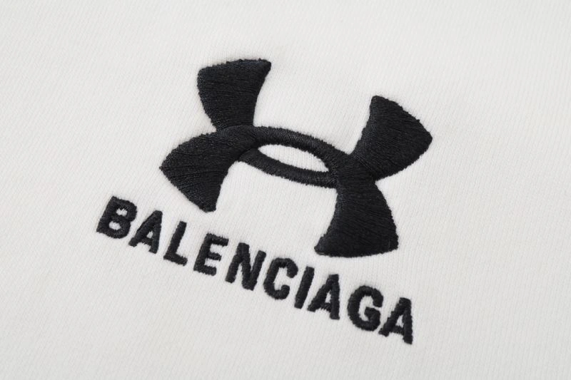 Balenciaga Outwear FashionForward 98630