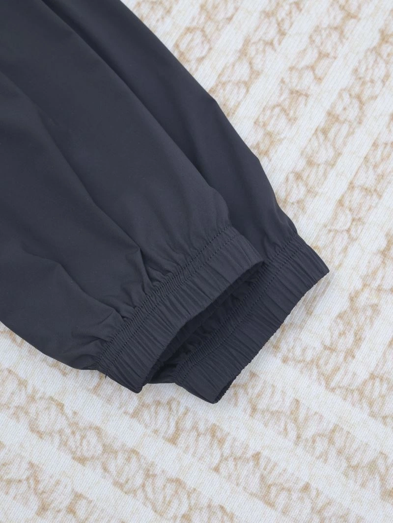 Balenciaga Outwear MultiPurpose 98646