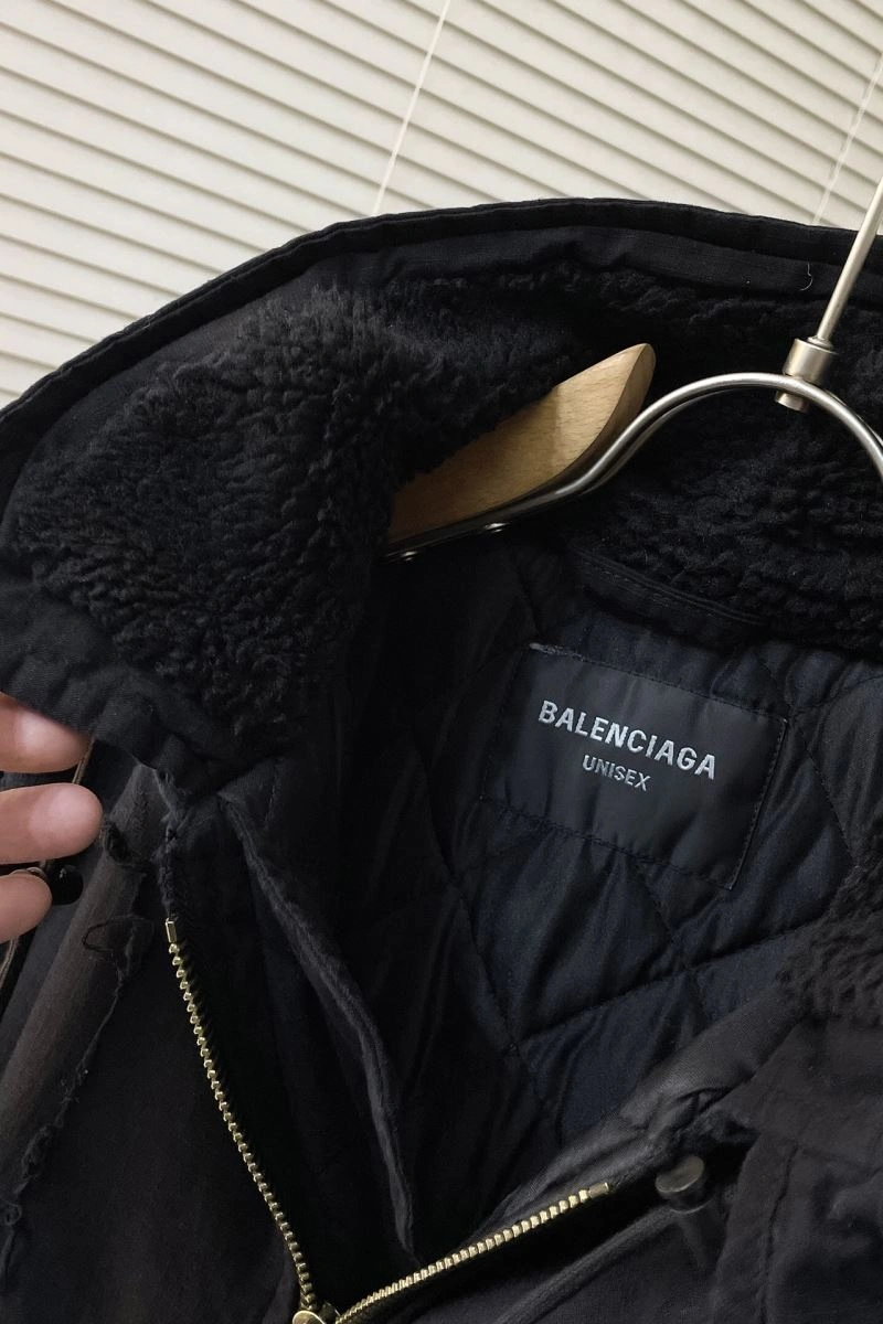 Classic Balenciaga Outwear 98870