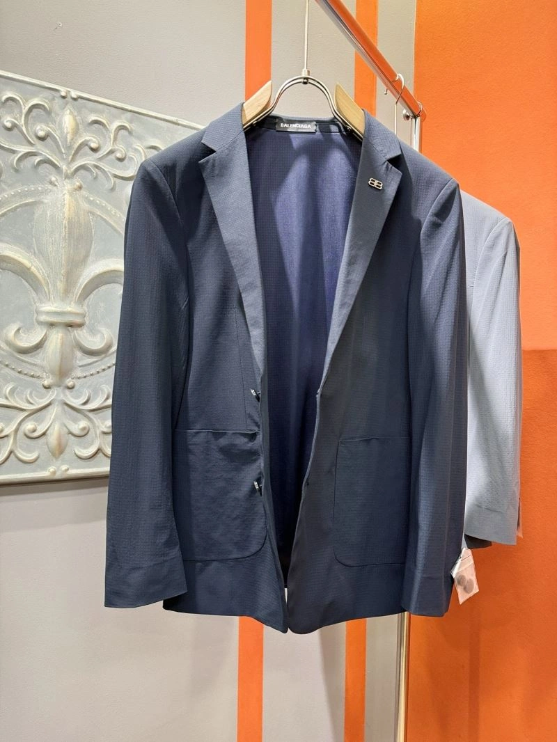 Balenciaga Outwear Practical 98208