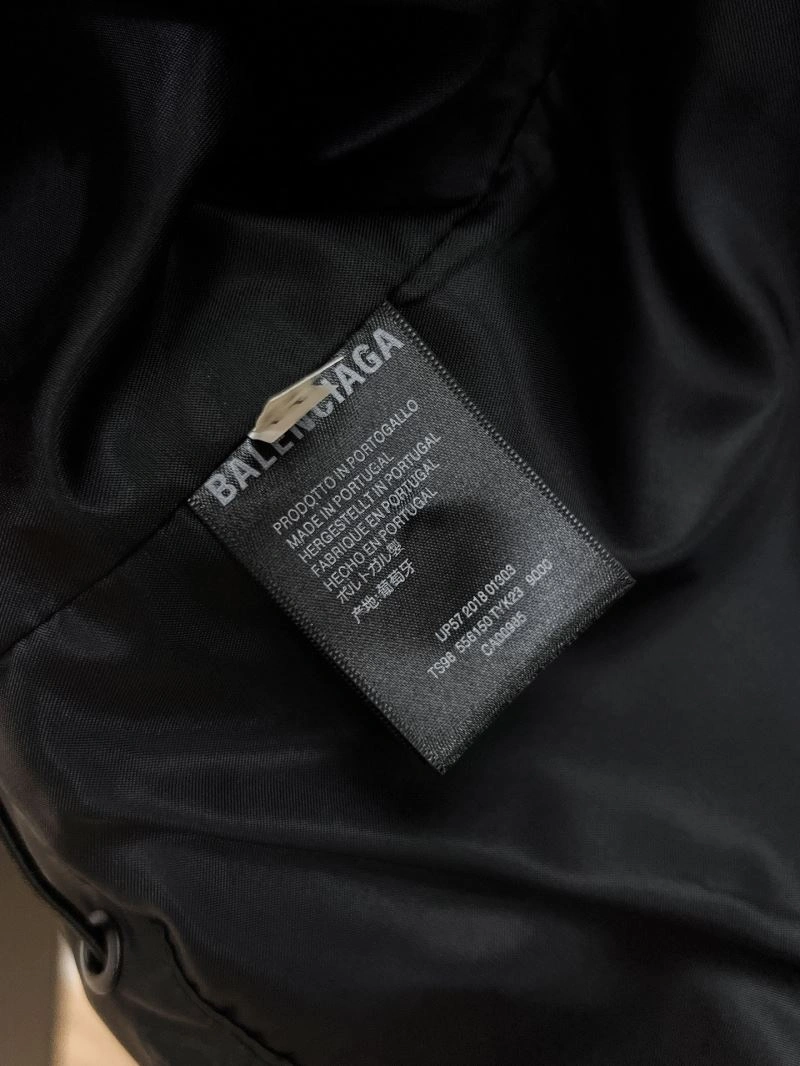 Balenciaga Outwear Lightweight 97865