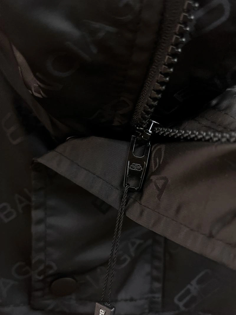 Balenciaga Outwear Lightweight 97865
