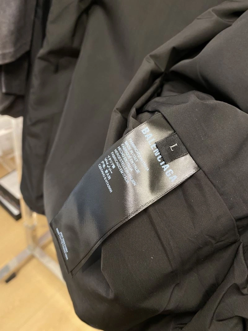 Balenciaga Outwear Cozy 97438