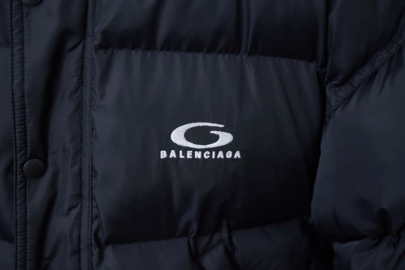 Balenciaga Outwear Timeless 97024