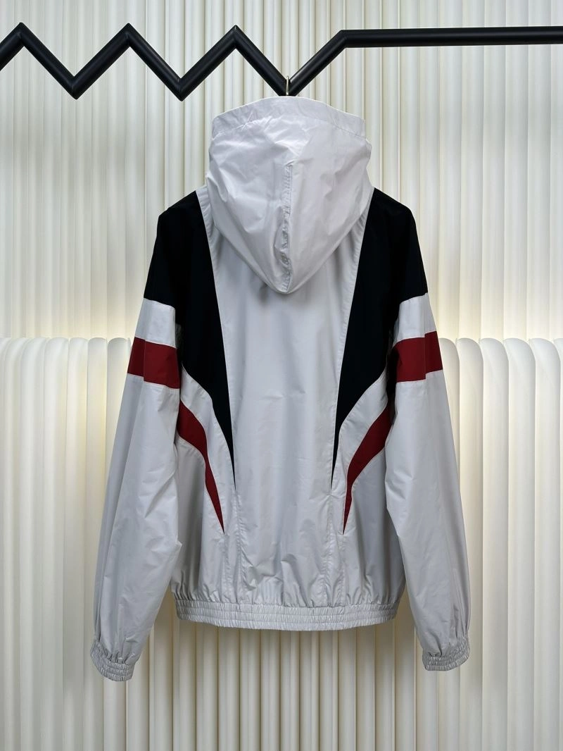 Balenciaga Outwear Sporty 97028