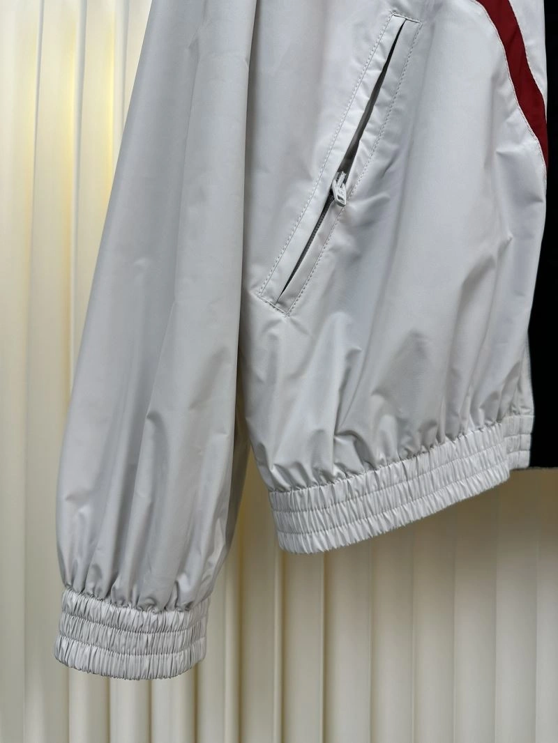 Balenciaga Outwear Sporty 97028