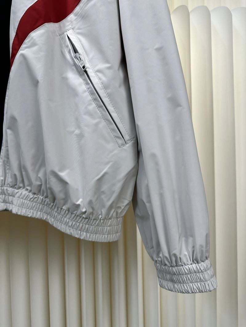 Balenciaga Outwear Sporty 97028