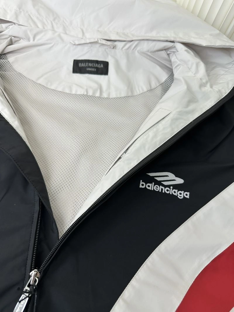 Balenciaga Outwear Sporty 97028