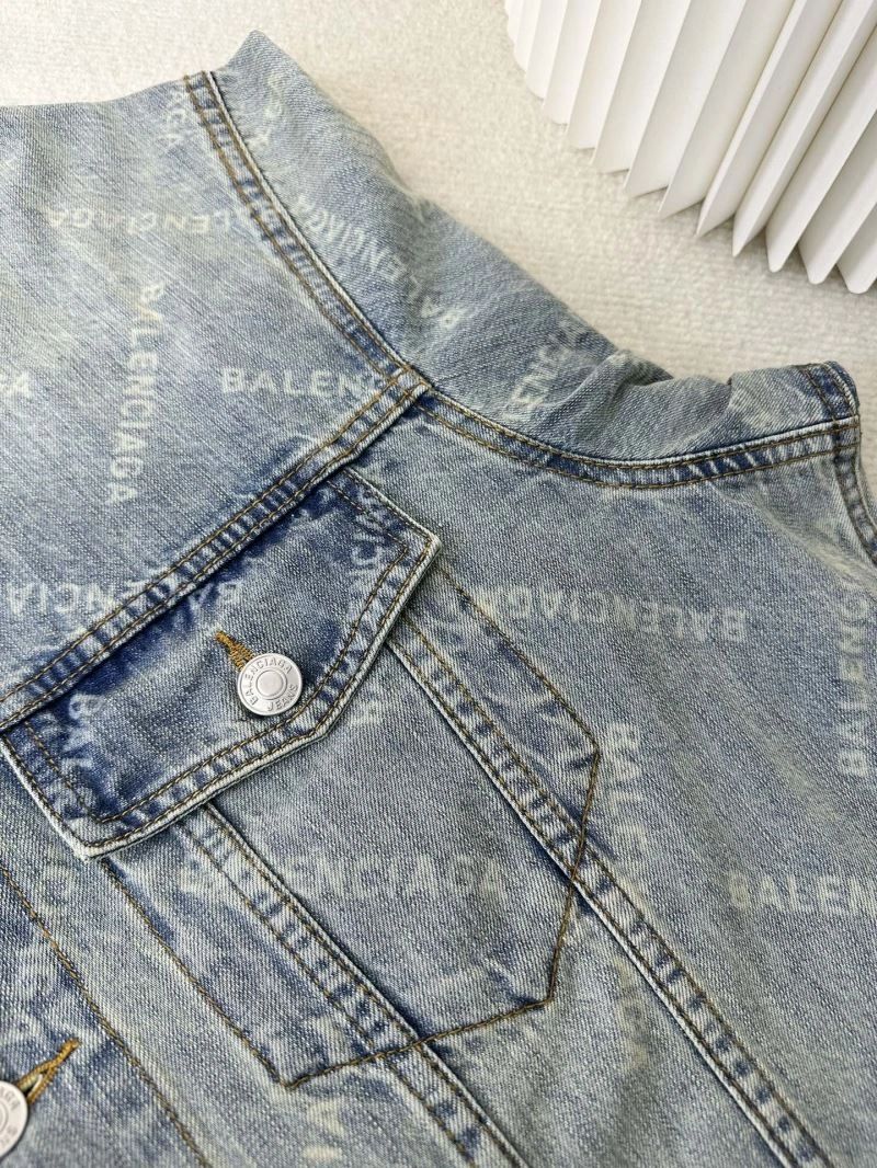 Thermal Balenciaga Outwear 97062