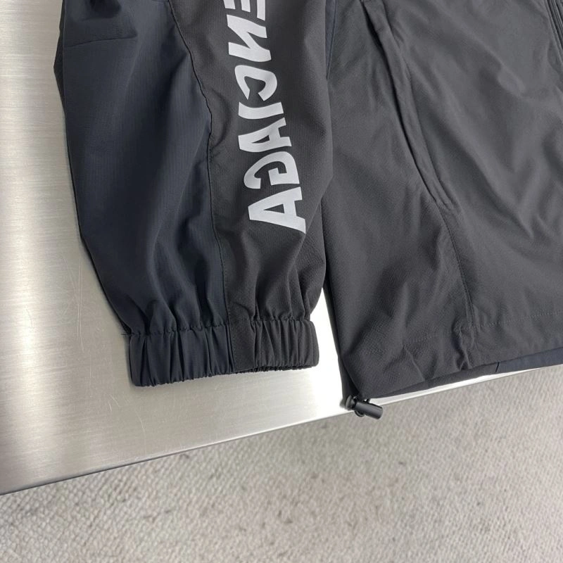 Premium Balenciaga Outwear 96768