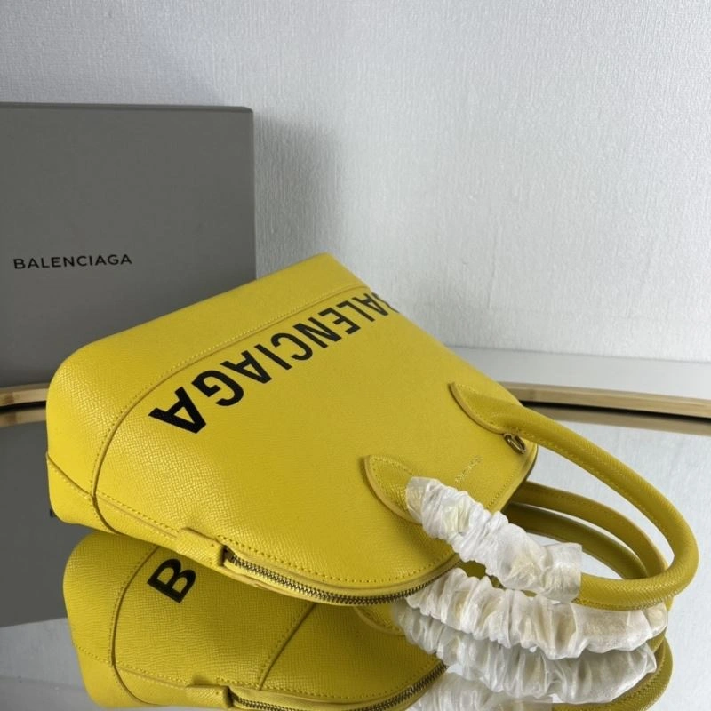 Balenciaga Oversized Letter Shell Bag - Limited Edition S WellDesigned 78297