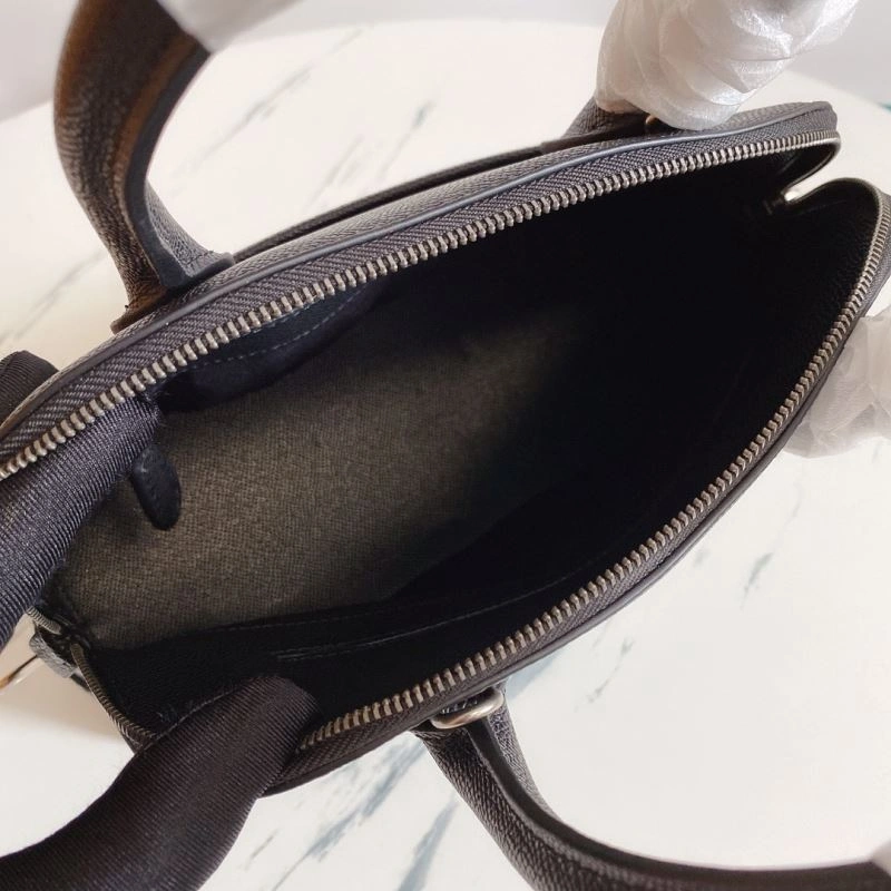 Balenciaga Oversized Letter Shell Bag - Limited Edition Trendsetter Durable 75226