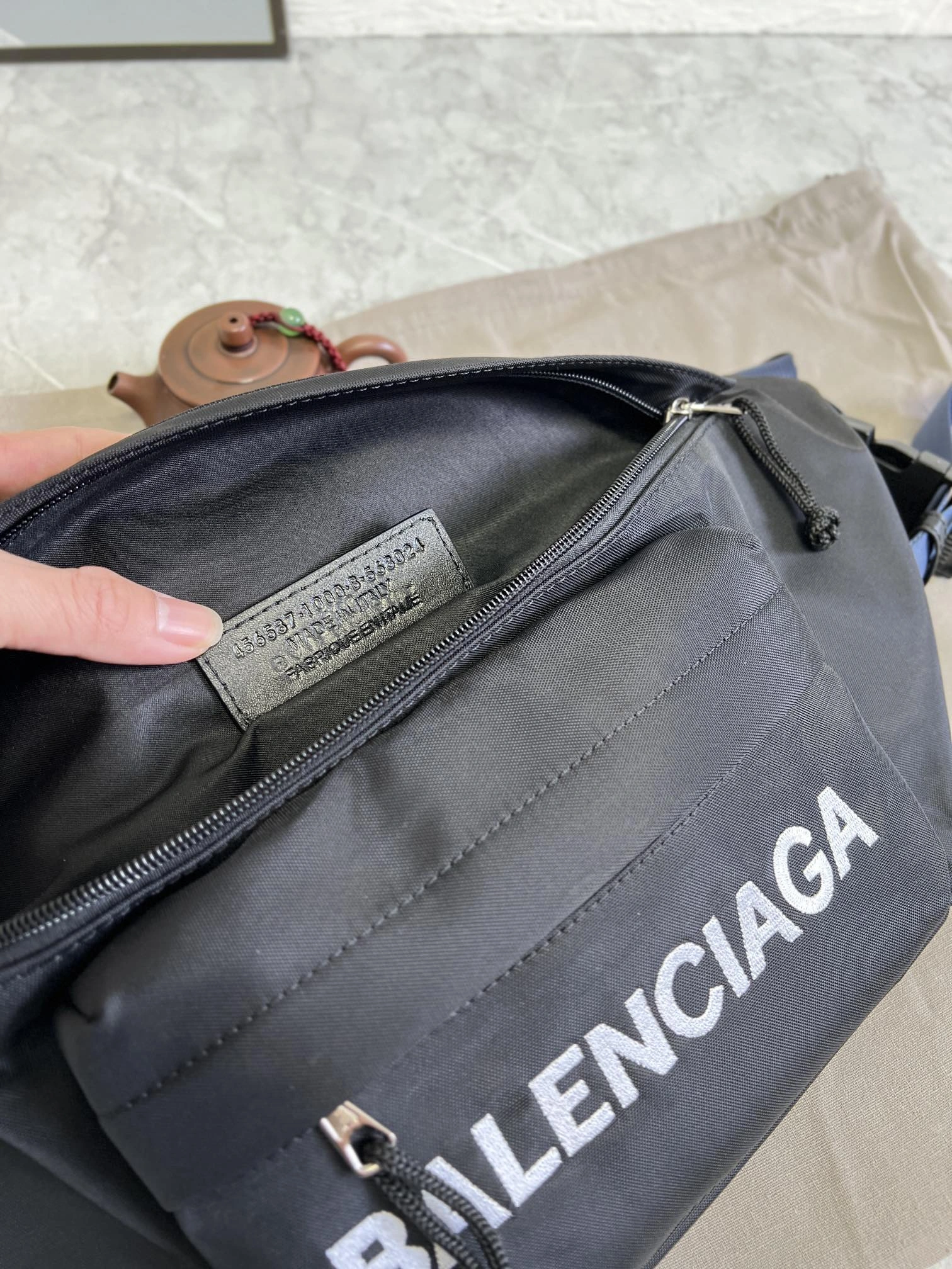 Affordable Balenciaga Paris Explorer Embroidered Waist Bag - Black 60859