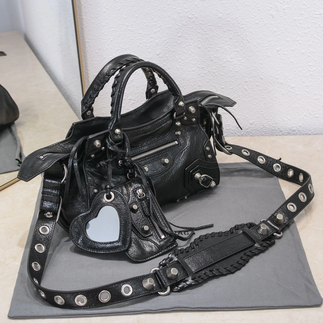 Thermal Balenciaga Paris Neo Cagole Heart Mirror Motorcycle Bag 60973