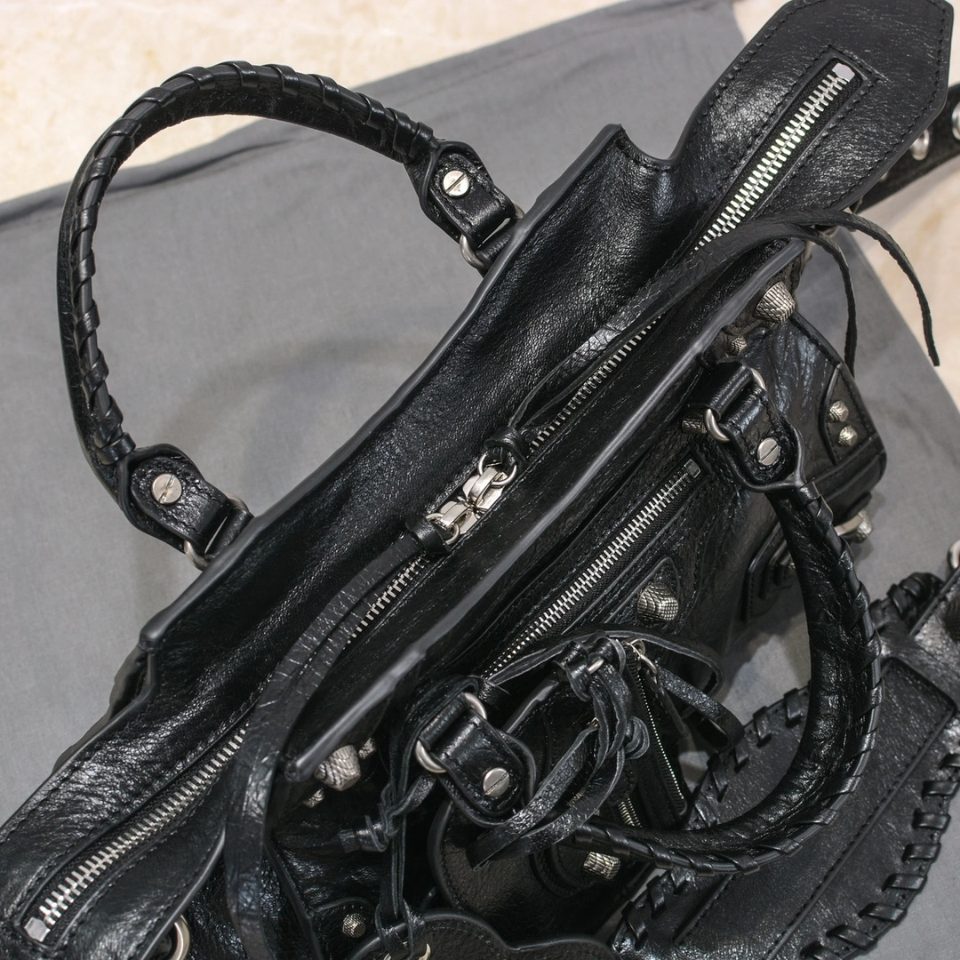 Thermal Balenciaga Paris Neo Cagole Heart Mirror Motorcycle Bag 60973