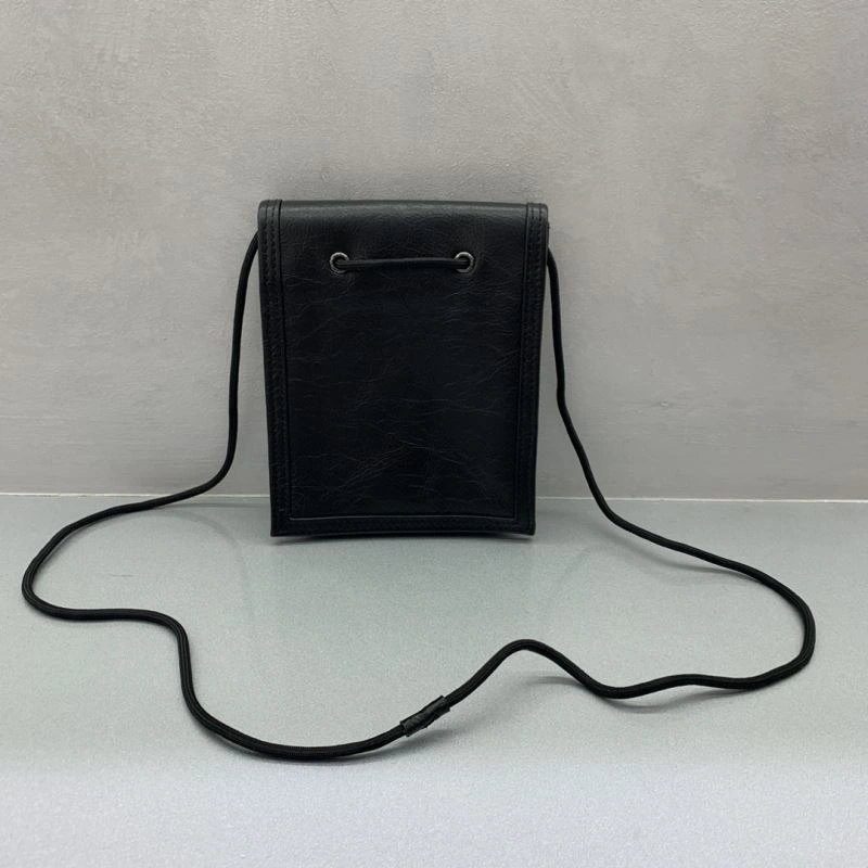 ComfortFit Balenciaga Paris Wrinkled Leather Mobile Phone Bag 69955