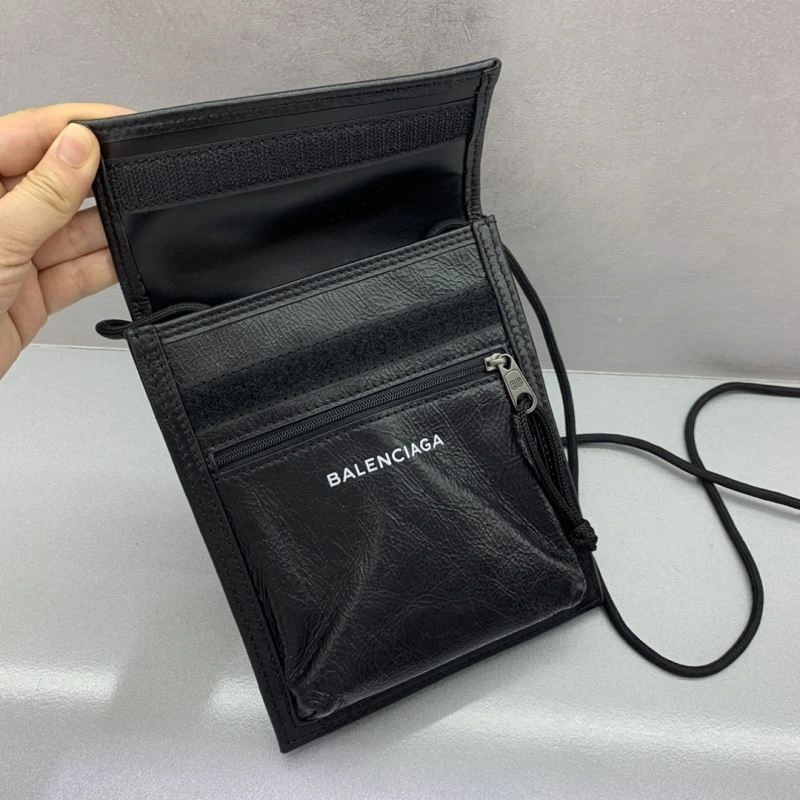 ComfortFit Balenciaga Paris Wrinkled Leather Mobile Phone Bag 69955