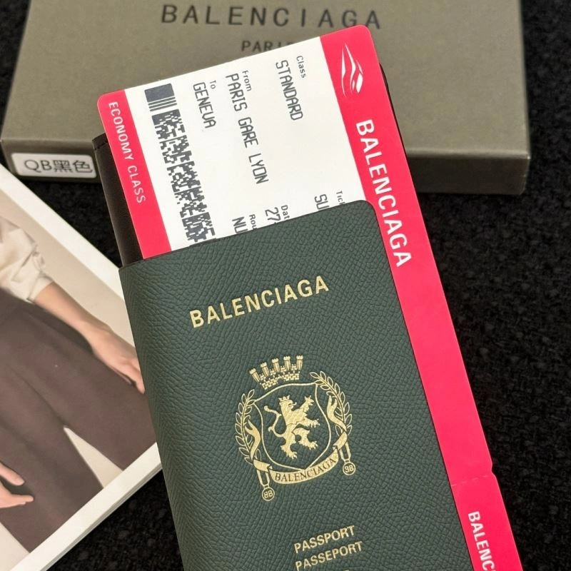Balenciaga Passport Holders ModernLook 270492