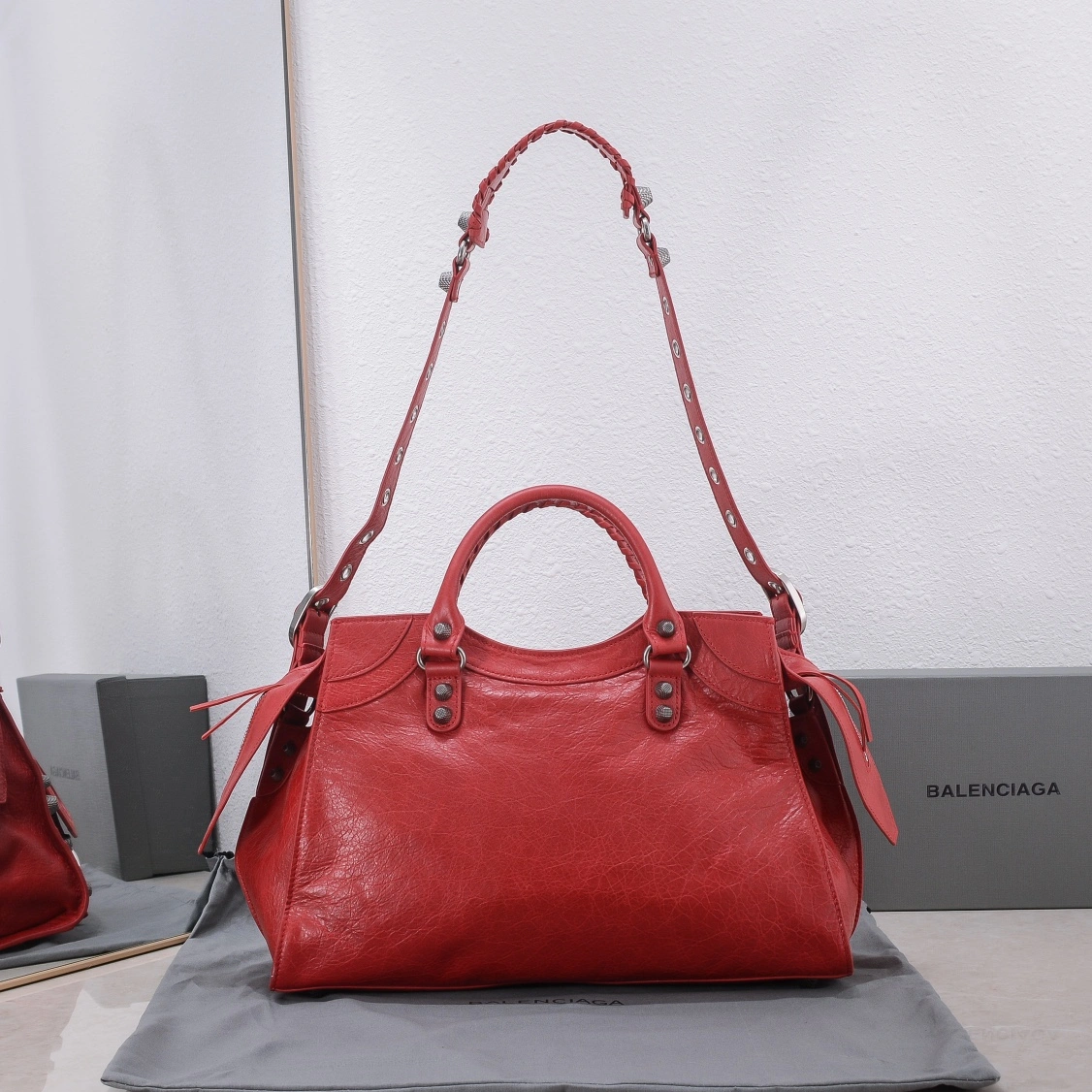 Balenciaga Red Neo Cagole Motorcycle Bag with Heart Mirror ZeroBulk 60938