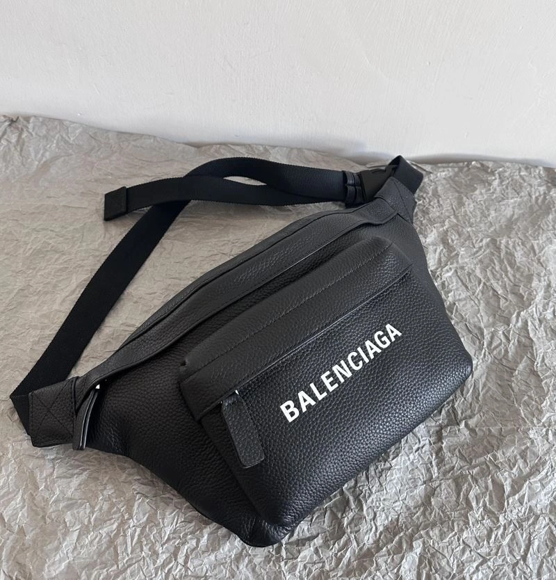 Vibrant Balenciaga Retro Black Calfskin Waist Bag -  Convenience 72581